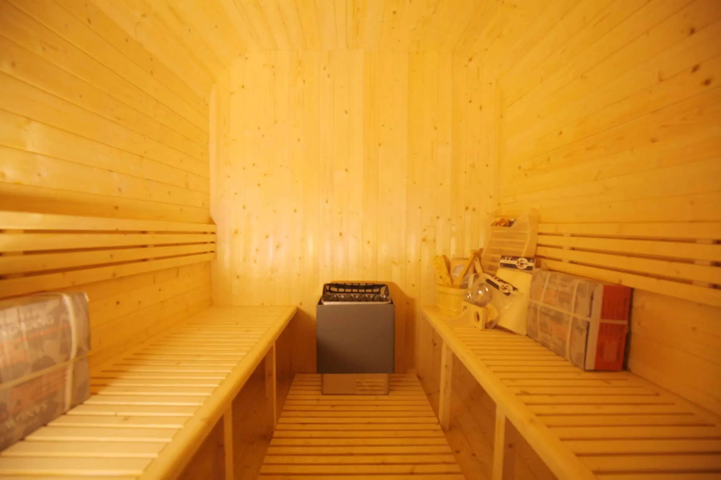 Equipment, interiors and material options: Completed timber sauna interior